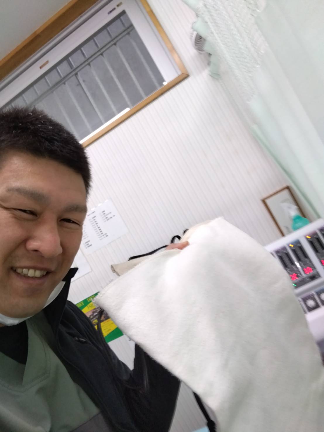 寒さで　腰痛（ギックリ腰）　寝違え　